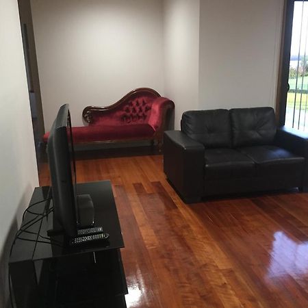 Glenaire Apartments At Frazer St Strahan Bagian luar foto